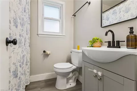 Bath - 4316 Taylor Rd, Chesapeake, VA 23321 photo 1 of 1