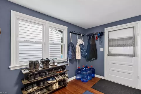 Entry Way - 220 Marion Dr, Chesapeake, VA 23322 photo 1 of 1
