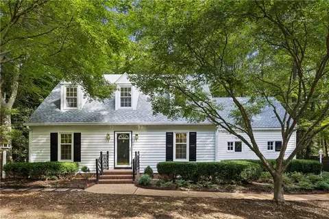 1 Kensington Ct, Williamsburg, VA 23188