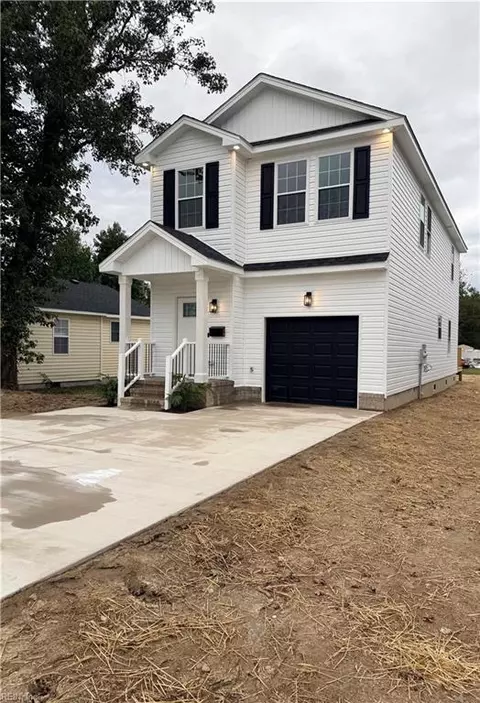 706 Factory St, Suffolk, VA 23434