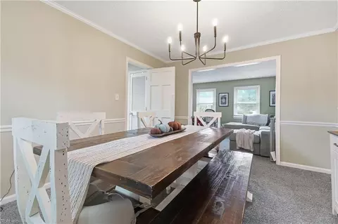 Dining - 324 Lakeland Dr, Hampton, VA 23669 photo 2 of 2
