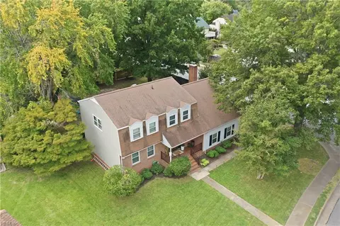 View/Area - 324 Lakeland Dr, Hampton, VA 23669 photo 1 of 8