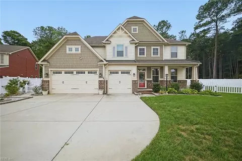 Exterior - 141 Declaration Ln, Suffolk, VA 23434 photo 4 of 10