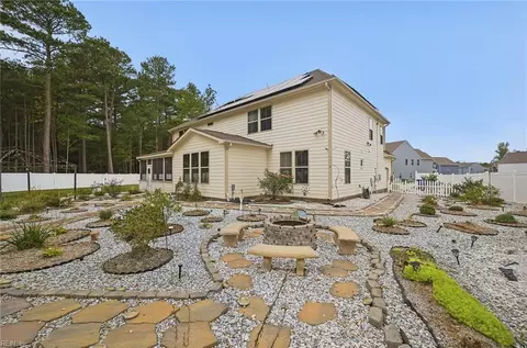 Exterior - 141 Declaration Ln, Suffolk, VA 23434 photo 7 of 10