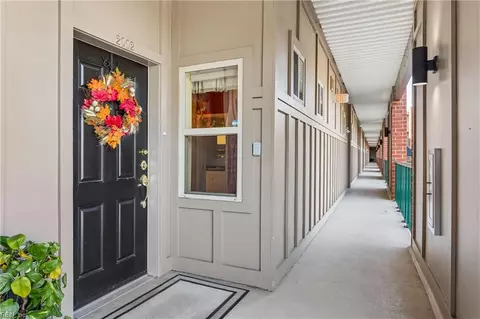230 Nat Turner Blvd S #2002, Newport News, VA 23606
