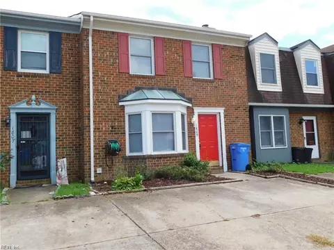 1809 Hearthside Ct, Chesapeake, VA 23325
