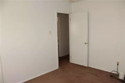 Bedroom - 1503 Addison Rd, Hampton, VA 23663 photo 4 of 6