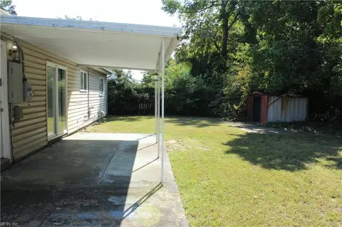 Exterior - 1503 Addison Rd, Hampton, VA 23663 photo 4 of 4