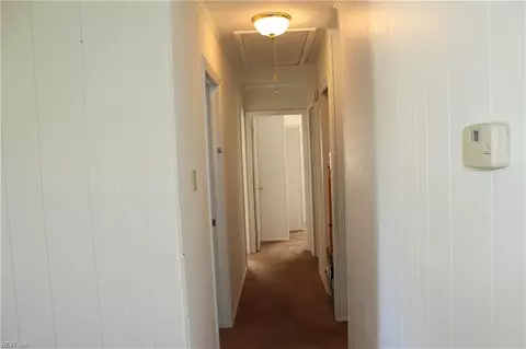 Entry Way - 1503 Addison Rd, Hampton, VA 23663 photo 2 of 3