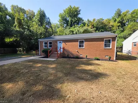 Exterior - 50 Oser Ln, Hampton, VA 23669 photo 1 of 6