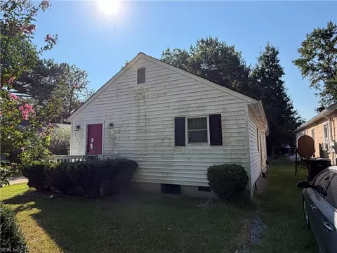 1115 Railroad Ave, Franklin, VA 23851