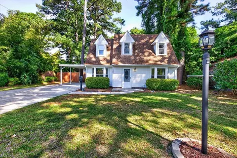 3804 Caroline Ave, Portsmouth, VA 23701