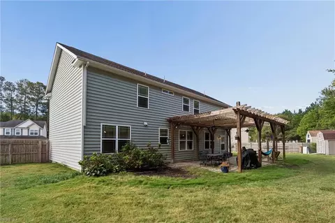 Exterior - 3894 Ordinary Loop, Gloucester County, VA 23062 photo 4 of 6