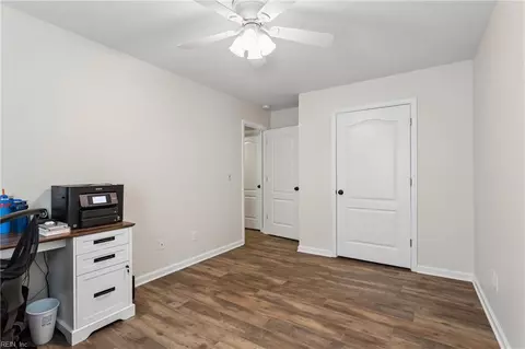 Entry Way - 3894 Ordinary Loop, Gloucester County, VA 23062 photo 6 of 6