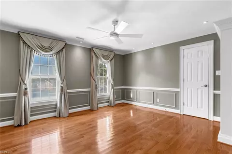 Bedroom - 817 Maple Forest Ct, Chesapeake, VA 23322 photo 5 of 8