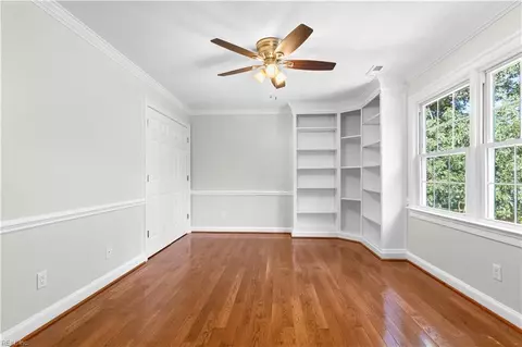 Bedroom - 817 Maple Forest Ct, Chesapeake, VA 23322 photo 3 of 8