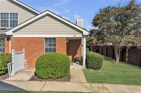 Exterior - 202 Westgate Cir, Williamsburg, VA 23185 photo 2 of 3