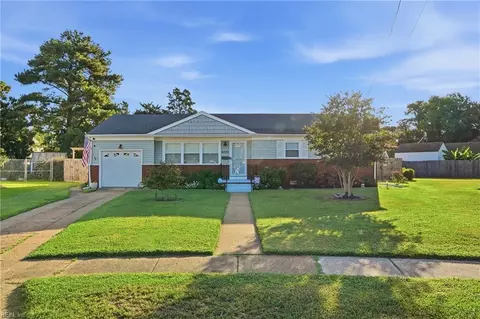 8230 Danbury Ct, Norfolk, VA 23518