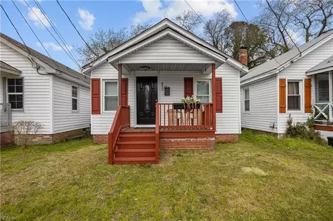 853 21st St, Newport News, VA 23607