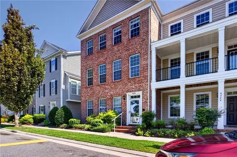 4928 Almandine Ave, Virginia Beach, VA 23462