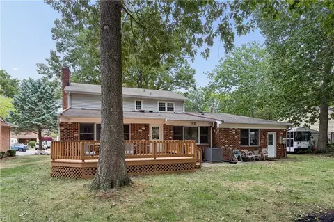 Exterior - 113 Wilderness Rd, Hampton, VA 23669 photo 7 of 9