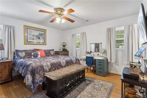 Bedroom - 113 Wilderness Rd, Hampton, VA 23669 photo 1 of 9