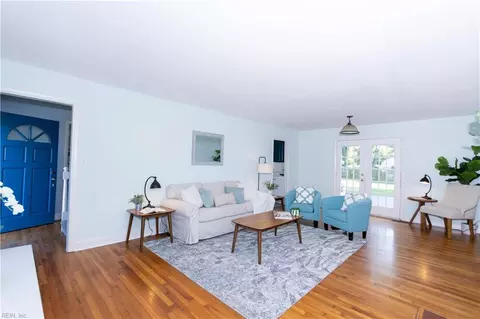 Living - 302 Beechmount Dr, Hampton, VA 23669 photo 1 of 2