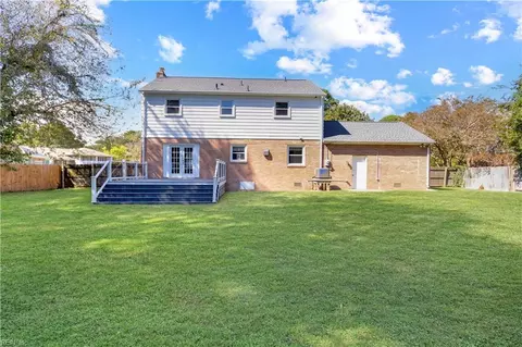 Exterior - 302 Beechmount Dr, Hampton, VA 23669 photo 2 of 4