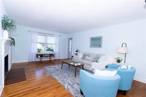 Living - 302 Beechmount Dr, Hampton, VA 23669 photo 2 of 2