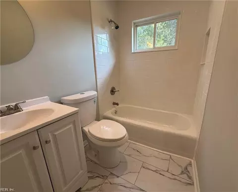 Bath - 121 Duval Ct, Hampton, VA 23669 photo 1 of 1