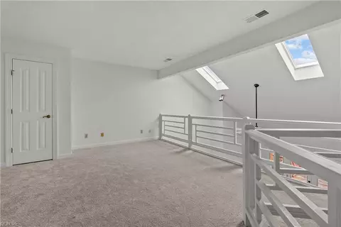 Entry Way - 302 Mainsail Dr #15, Hampton, VA 23664 photo 2 of 2