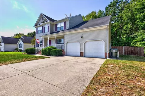 Exterior - 301 Forest View Ln, Smithfield, VA 23430 photo 3 of 8