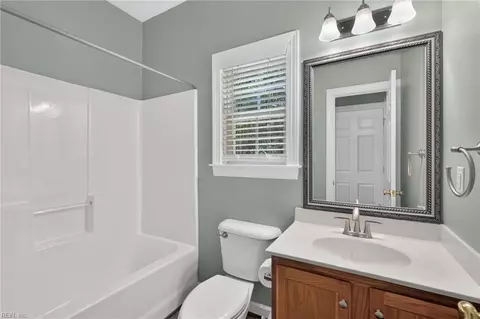 Bath - 301 Forest View Ln, Smithfield, VA 23430 photo 1 of 5