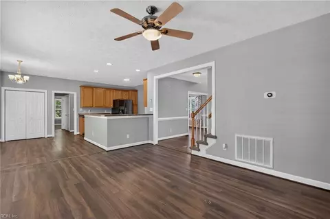 Other - 301 Forest View Ln, Smithfield, VA 23430 photo 3 of 11