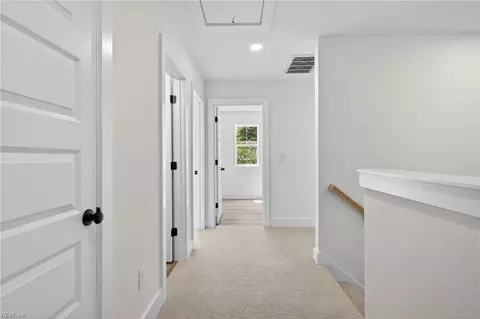 Entry Way - 1631 Colonial Ave, Smithfield, VA 23430 photo 4 of 4