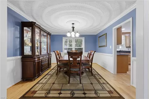 Dining - 516 Ashforth Way, Chesapeake, VA 23322 photo 2 of 3