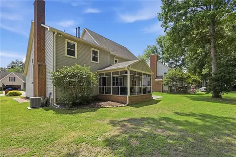 Exterior - 516 Ashforth Way, Chesapeake, VA 23322 photo 2 of 3