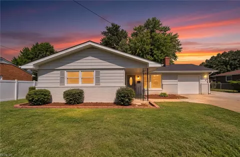 72 Stanley Dr, Newport News, VA 23608