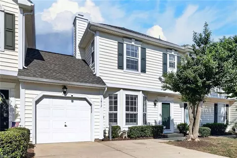 1817 Riddlesworth Dr, Virginia Beach, VA 23456