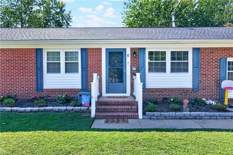 Exterior - 6 Holiday Dr, Hampton, VA 23669 photo 4 of 7