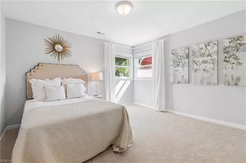 Bedroom - 123 Prince James Dr, Hampton, VA 23669 photo 3 of 9