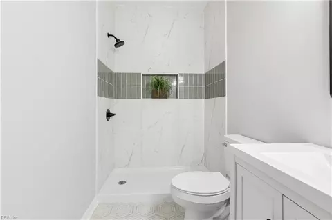 Bath - 123 Prince James Dr, Hampton, VA 23669 photo 7 of 7