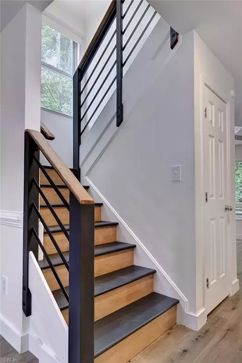 Entry Way - 309 High Point Rd, Williamsburg, VA 23185 photo 3 of 4