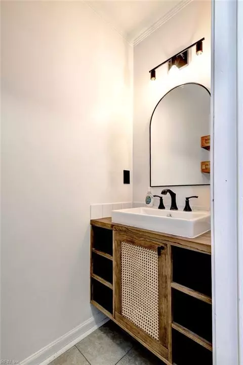 Bath - 309 High Point Rd, Williamsburg, VA 23185 photo 1 of 3