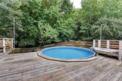 Exterior - 309 High Point Rd, Williamsburg, VA 23185 photo 4 of 6