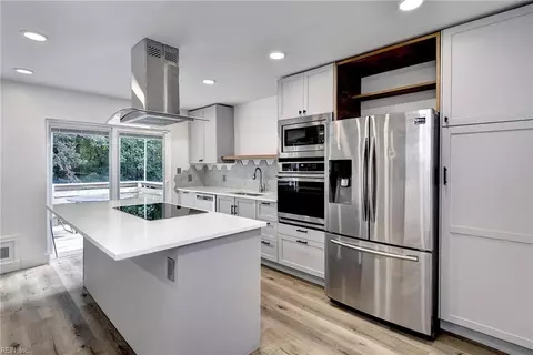 Kitchen - 309 High Point Rd, Williamsburg, VA 23185 photo 2 of 5