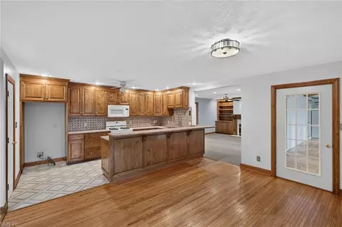Other - 8139 Manor Dr, Gloucester, VA 23061 photo 3 of 11