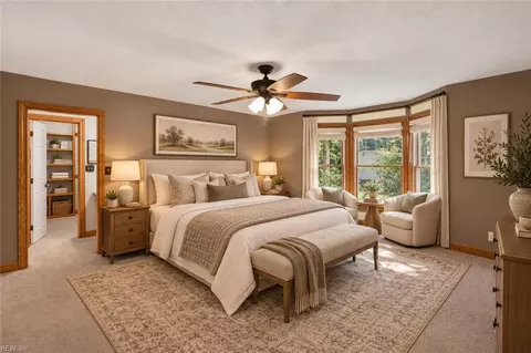 Bedroom - 8139 Manor Dr, Gloucester, VA 23061 photo 1 of 12