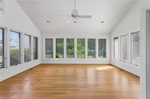 Living - 60 N Willard Ave, Hampton, VA 23663 photo 1 of 7