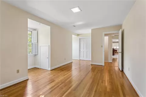 Bedroom - 60 N Willard Ave, Hampton, VA 23663 photo 2 of 4